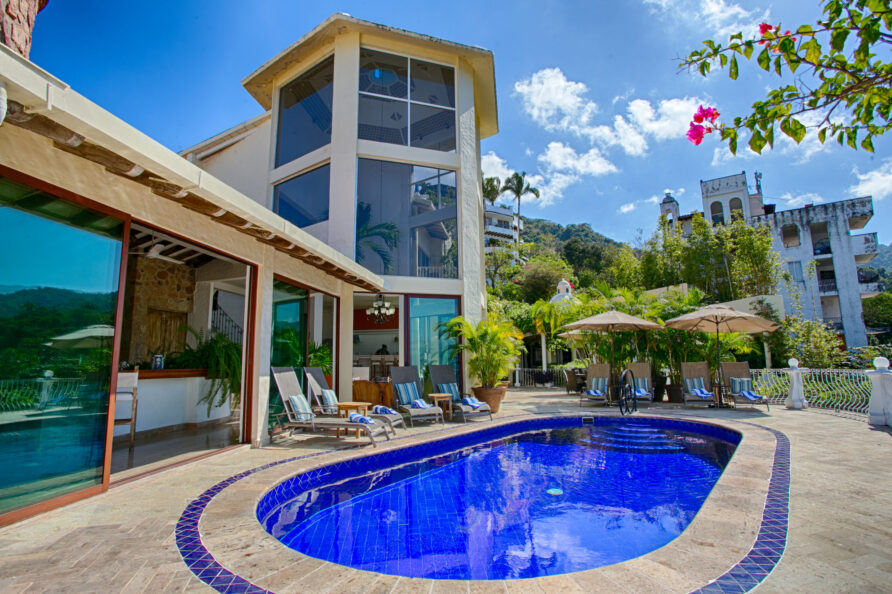 Casa Aventura – Revel in Astonishing Views Of Gorgeous Banderas Bay