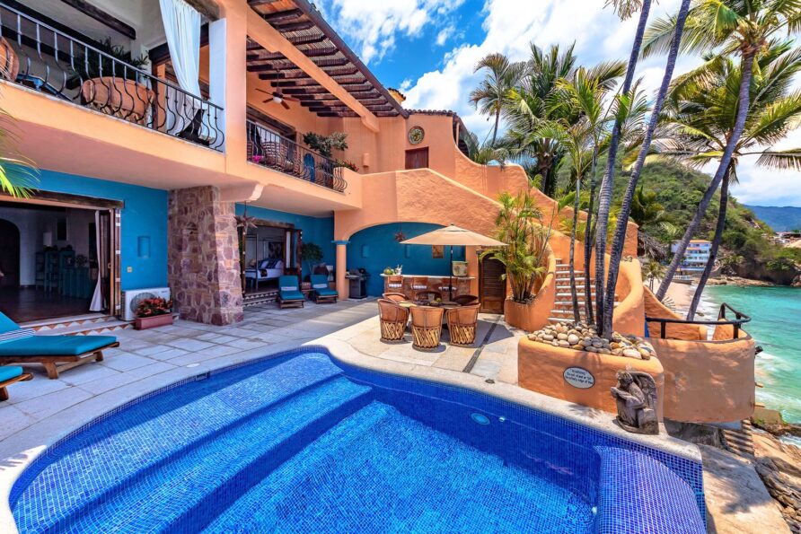 Villa Azul Celeste; Get pampered in beachfront luxury