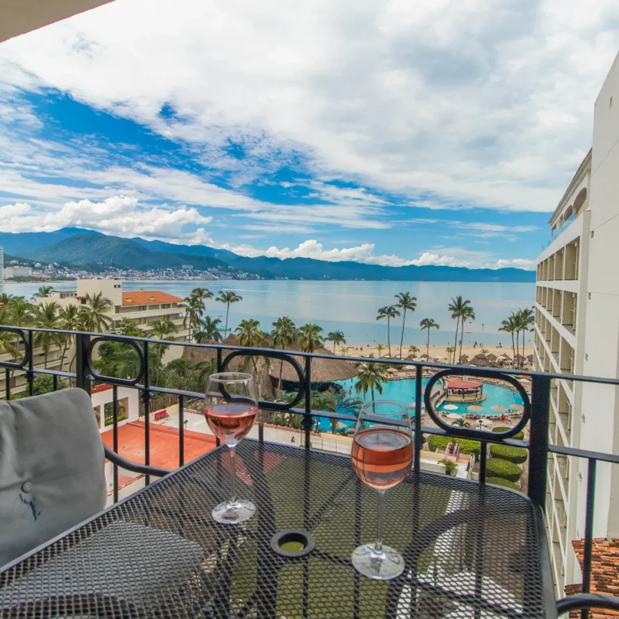 Beautiful Condo with Spectacular Views in Puerto Vallarta